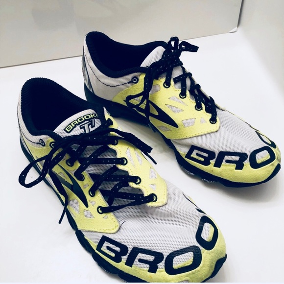 brooks running t7 racer